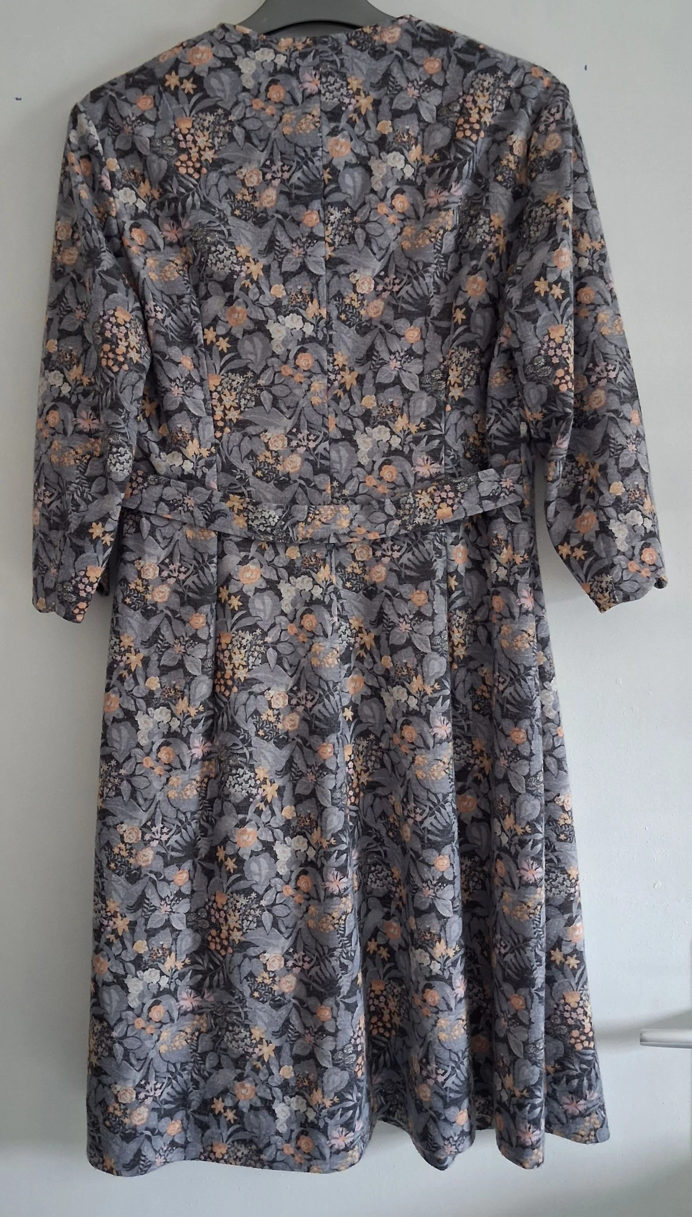 Vestido floral vintage dos anos 70 – photo 5